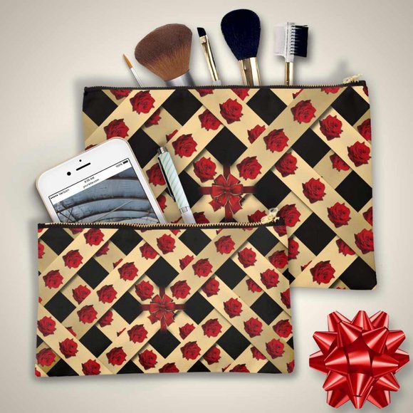 Red Rose 9x6 Cosmetic & Toiletry Handbag Organizer - Picture 4 of 6